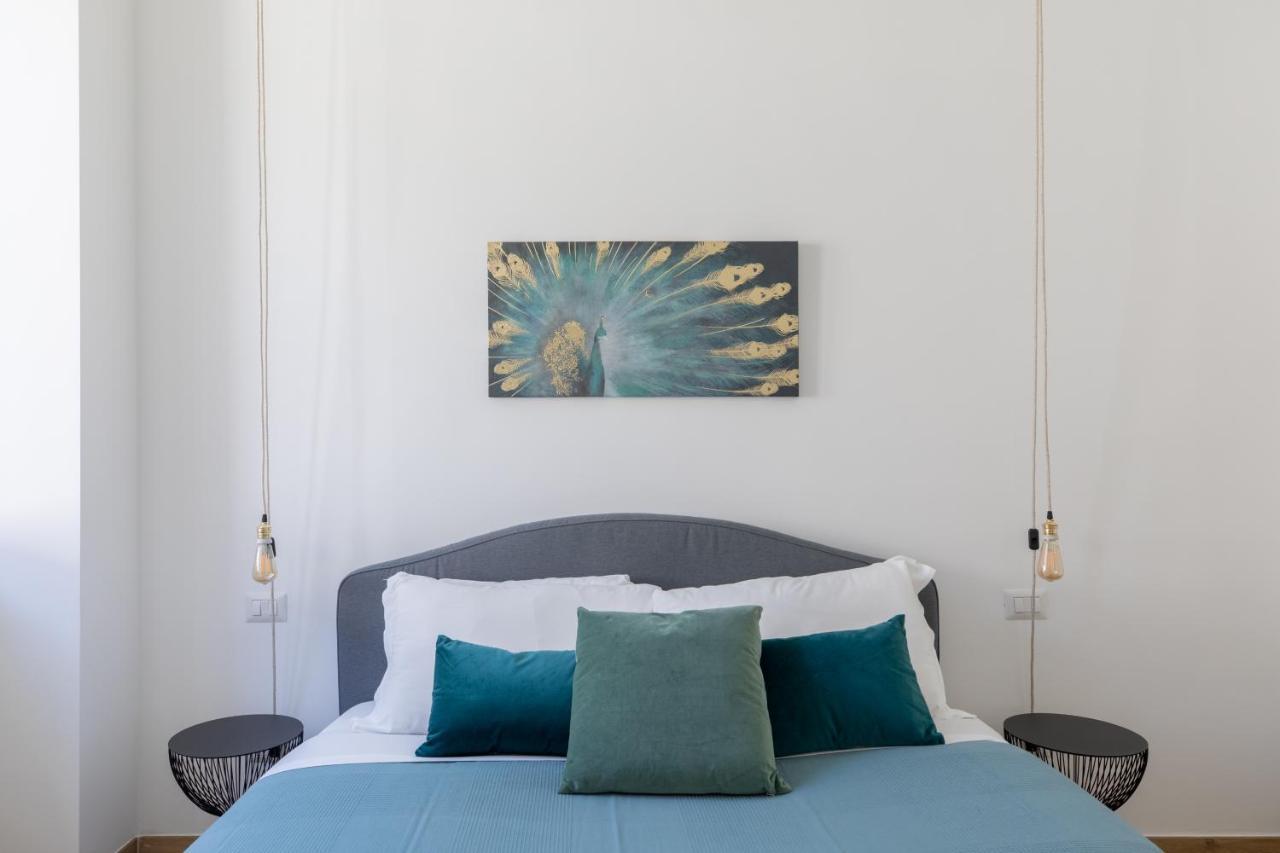 Iflat Colorful And Bright Apartament In Monti Рим Екстериор снимка