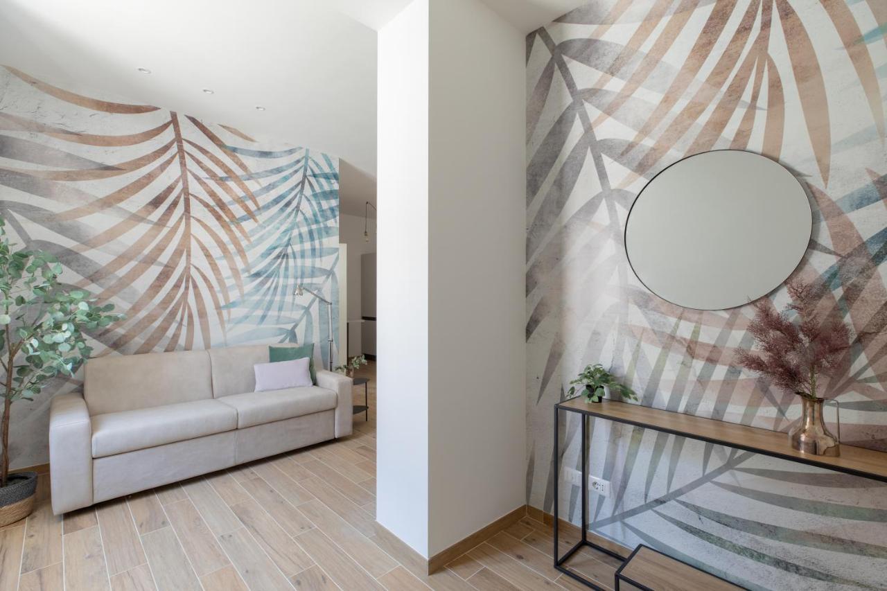 Iflat Colorful And Bright Apartament In Monti Рим Екстериор снимка